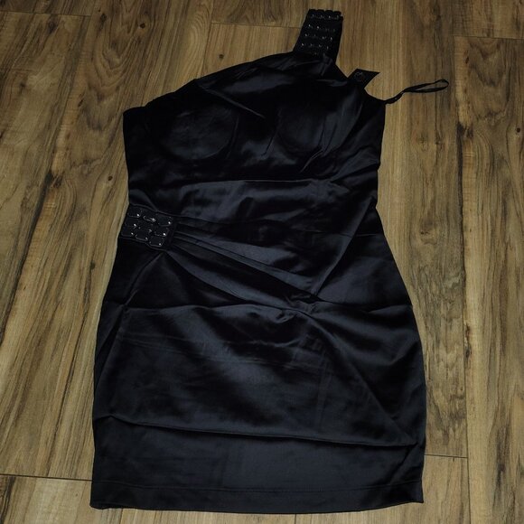 Rachael G One-Strap Satin Dress. Black Color. Size M - Picture 10 of 15